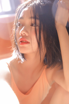 小洞饿了想吃大香肠视频